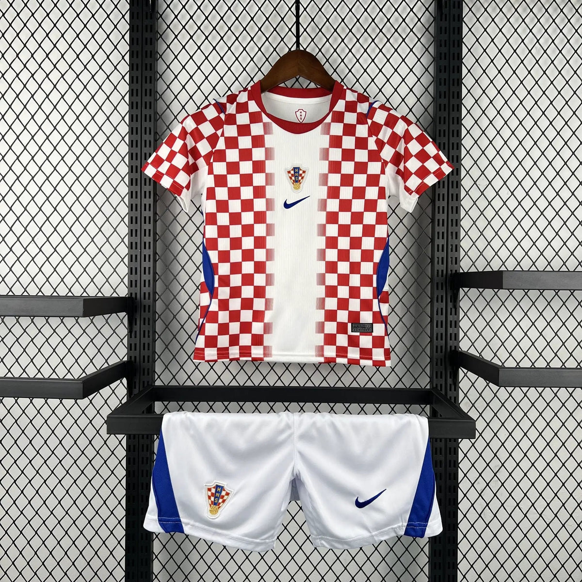 BOOTS SUPPLY Croatia 2026 Home Kids size - Jersey