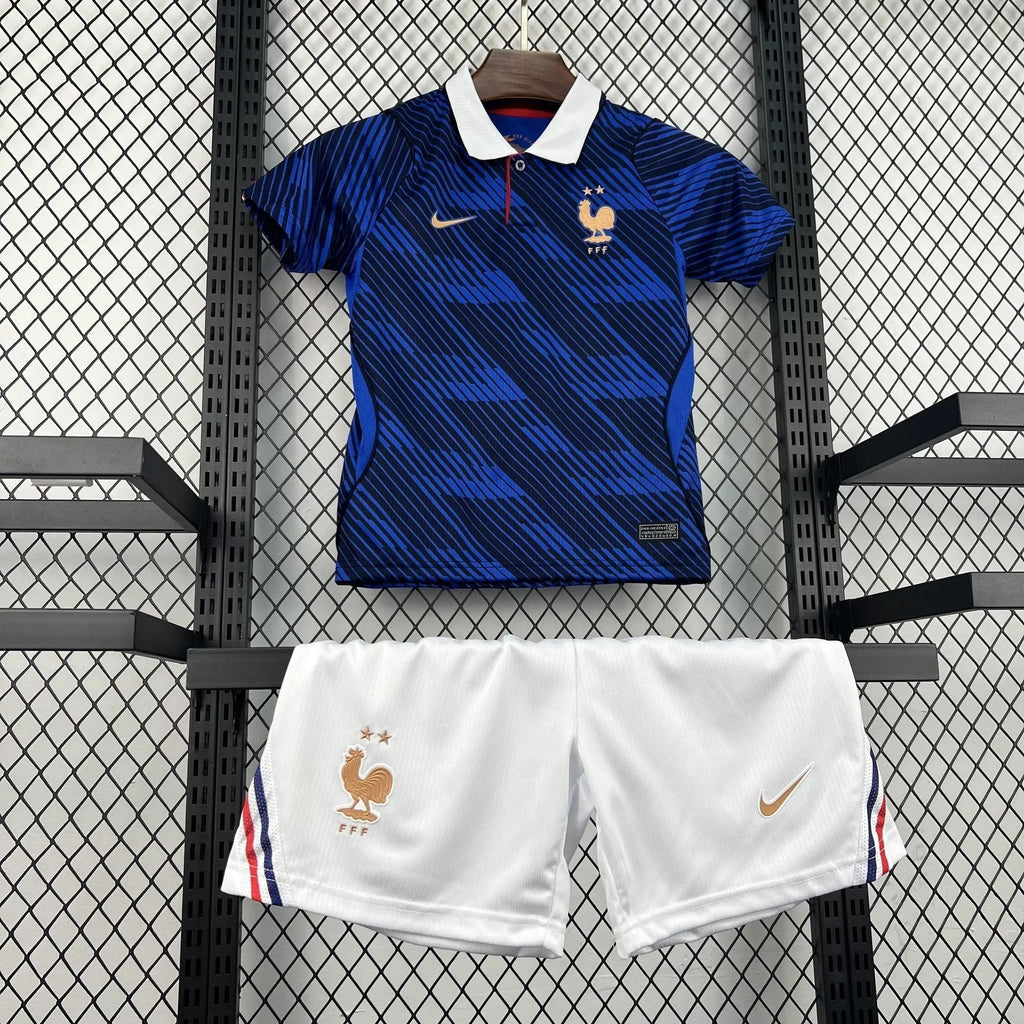 BOOTS SUPPLY France 2026 Home Kids size - Jerseys