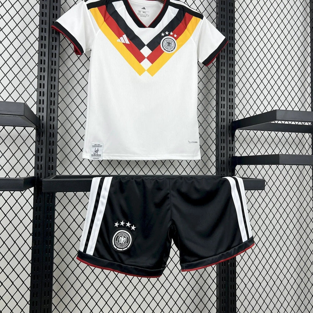 BOOTS SUPPLY Germany 2026 Home Kids size - Jersey